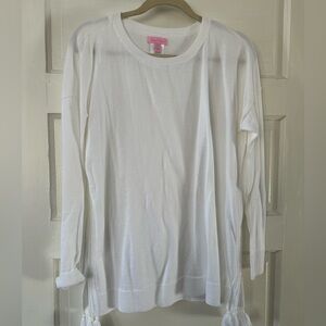 EUC LILLY PULITZER SWEATER SIZE MEDIUM